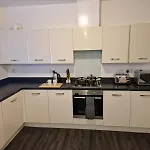 Sheffield Serenity House With 5 Bedrooms